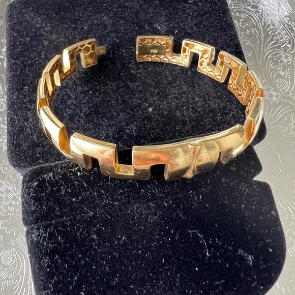 Beautiful K18 yellow gold bangle bracelet - Picture 1 of 12